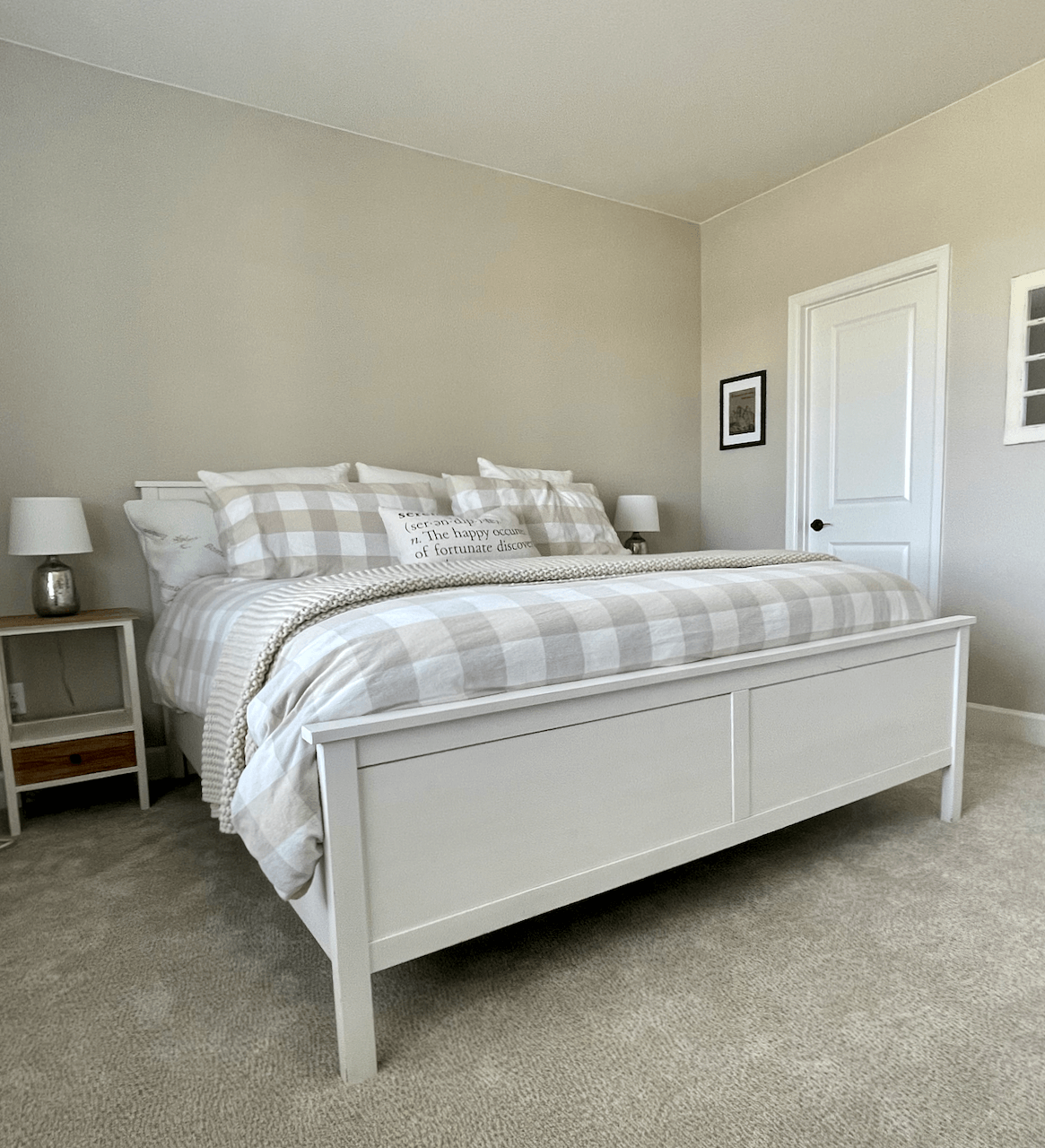 coastal bedroom painted in Sherwin Williams Accessible Beige